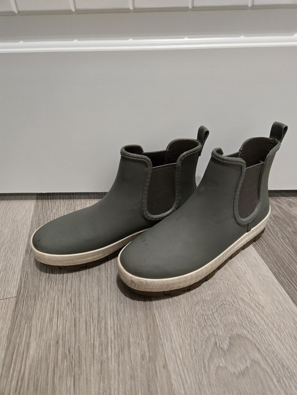 Sperry Olive Green Chukka Rain Boots with White Sole